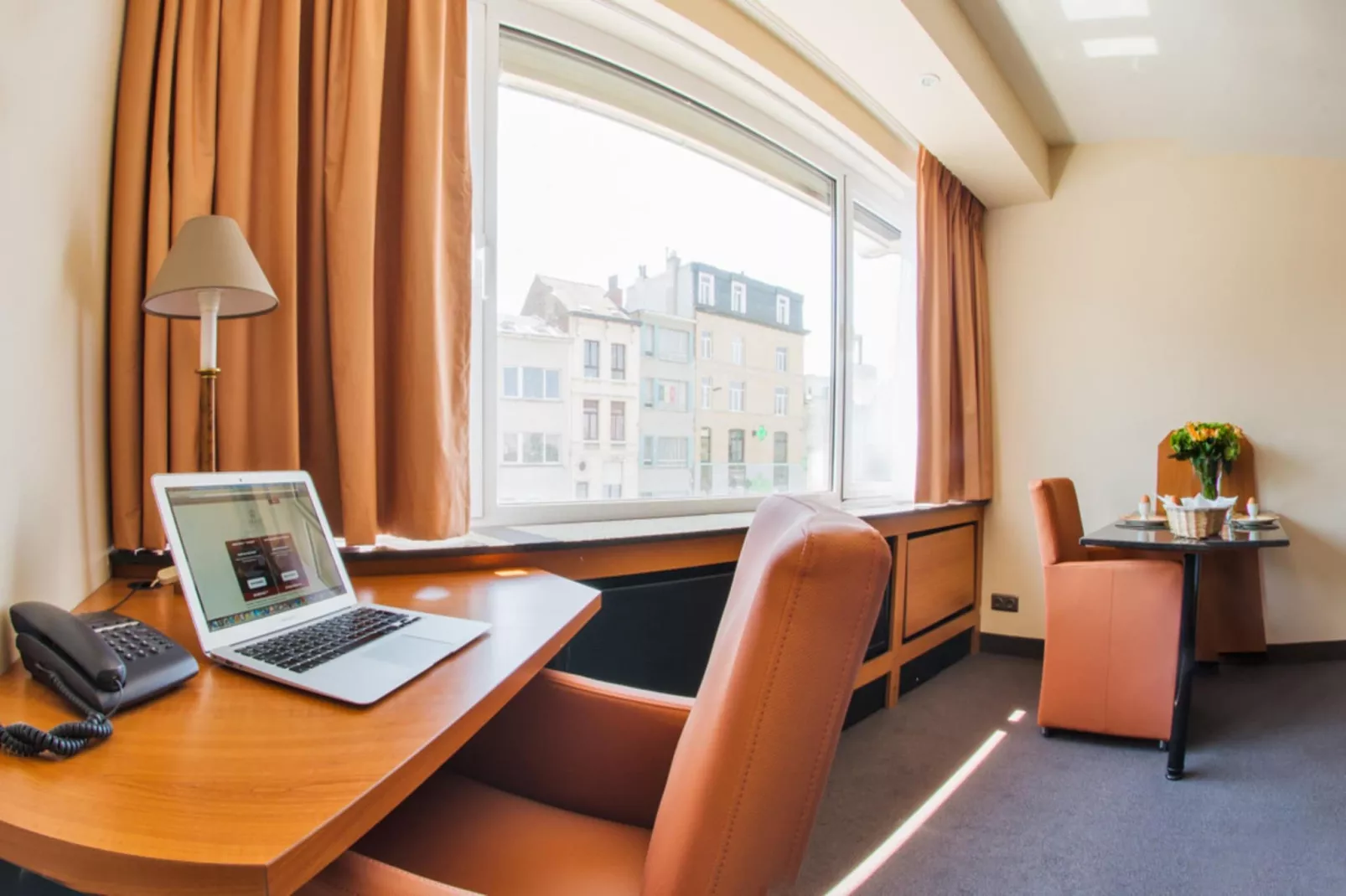 ARASS HOTEL & BUSINESS FLATS - Superior triple-level duplex apartment-Woonkamer