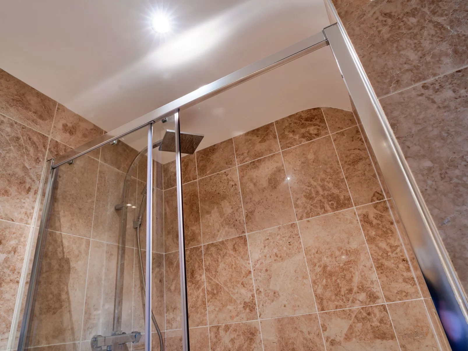 Stone Bow Farmhouse-Binnen