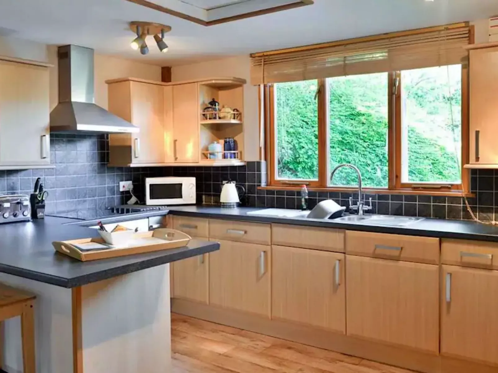 Little Dunley - Acorn Cottage - Binnen