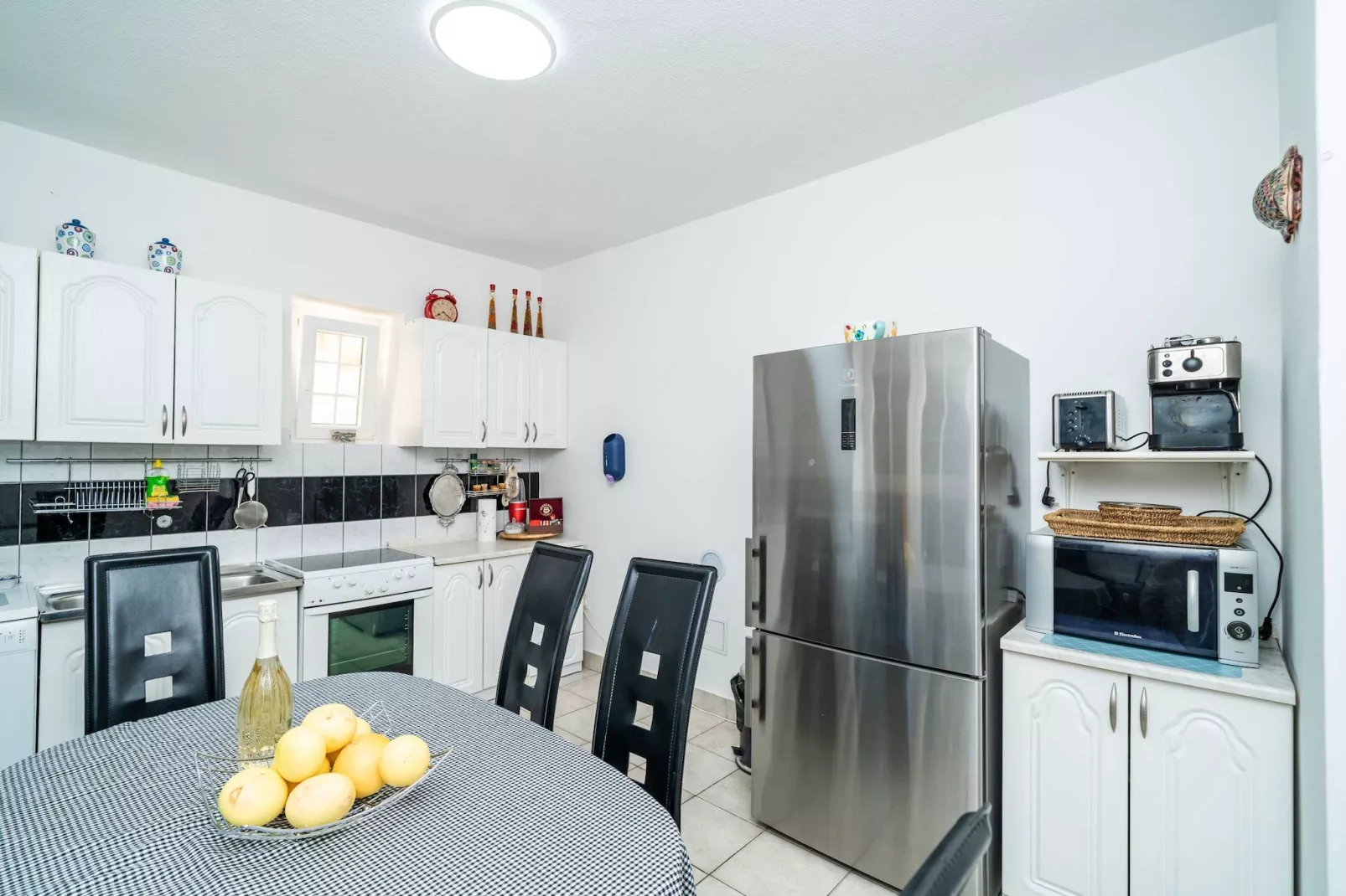 Villa Vista Old Town - Four Bedroom House with Terrace and Sea View-Keuken