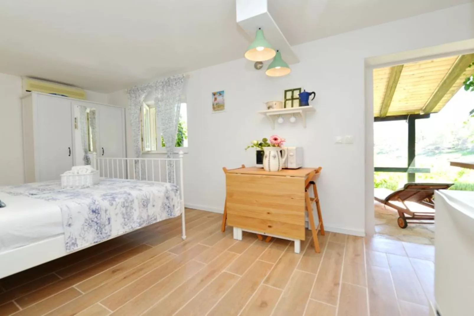 Studio (Ruzmarin)-Slaapkamer