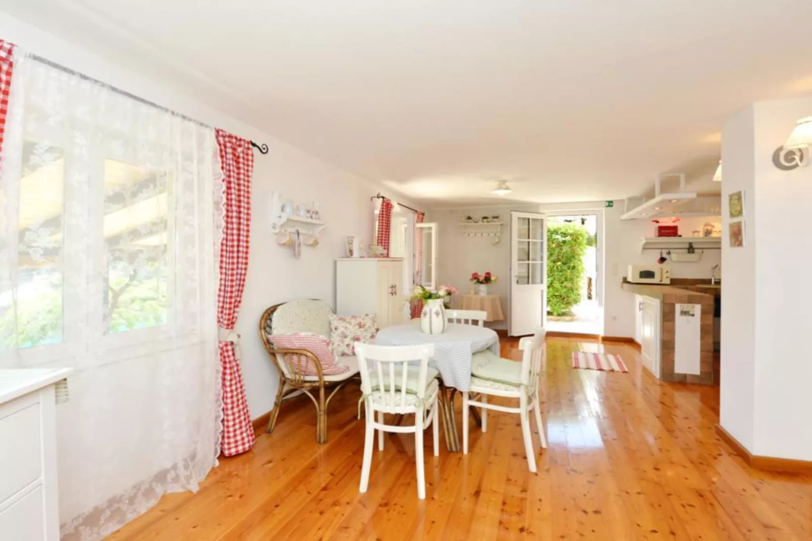 One-Bedroom Apartment (Lovor)-Keuken