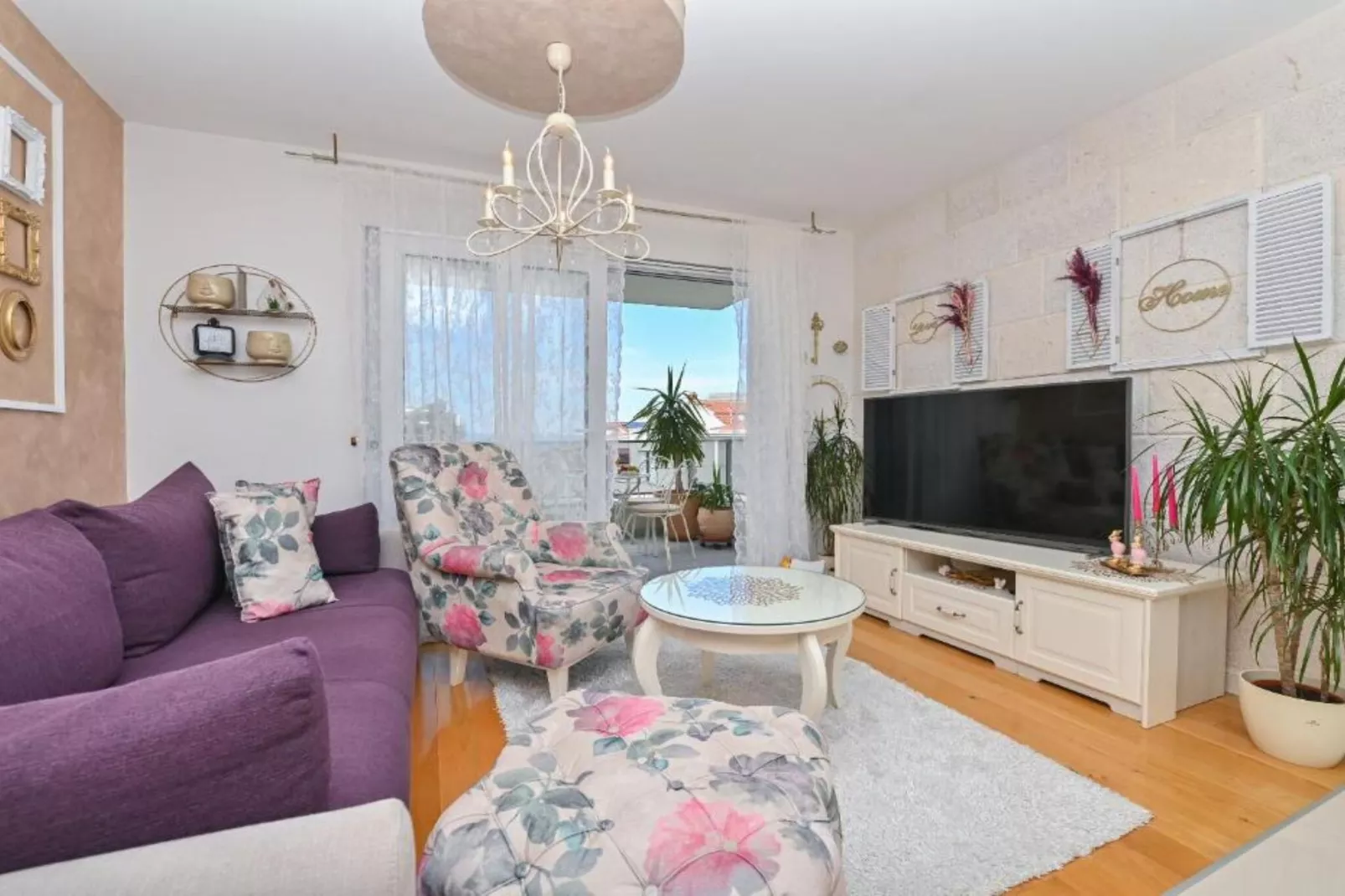 Apartment Hani 2 - Two Bedroom Apartment With Balcony And Sea View-Woonkamer