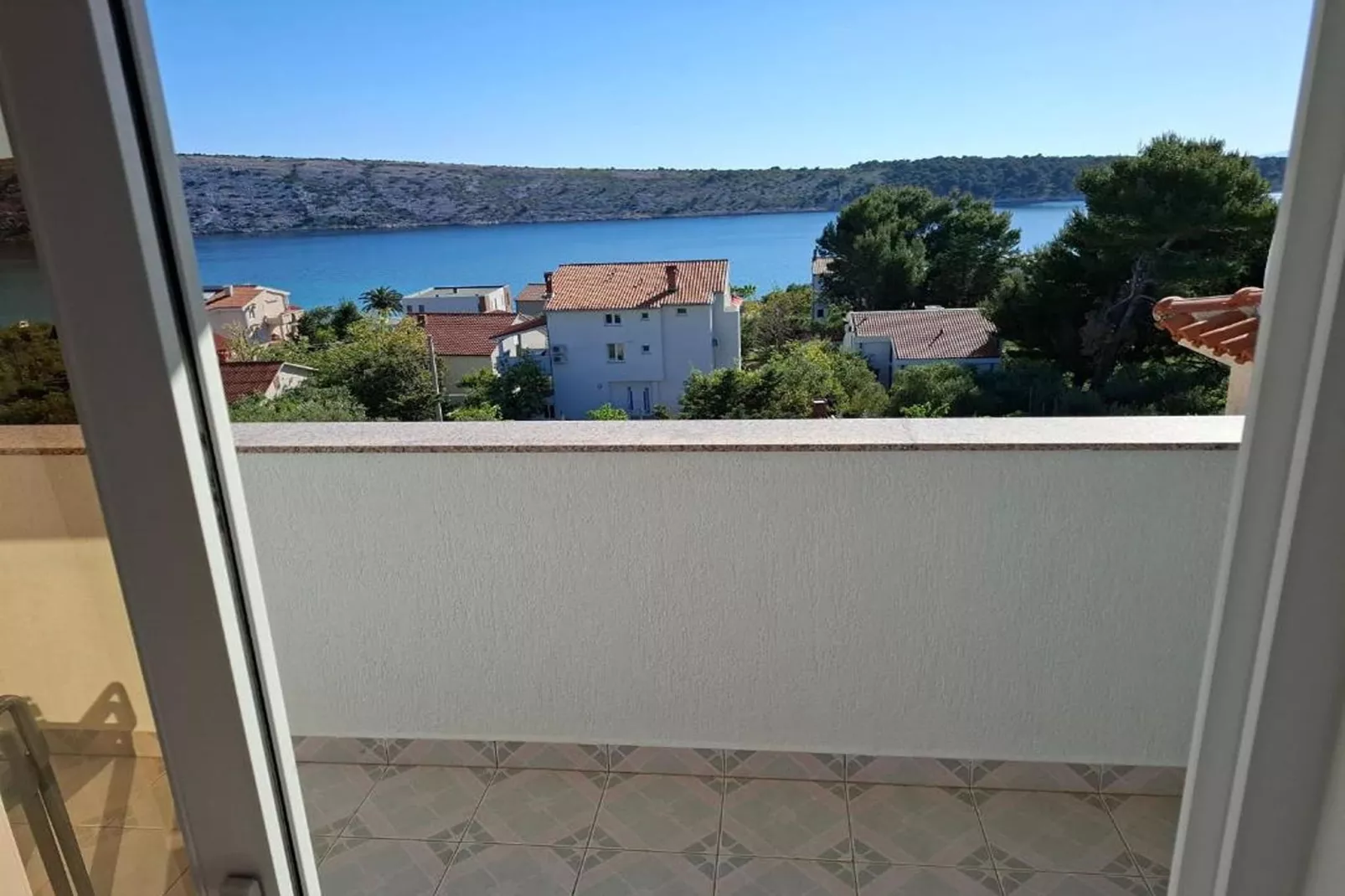 Rab Diving Mirko - Two Bedroom Apartment with Sea View (5A)-Terrasbalkon