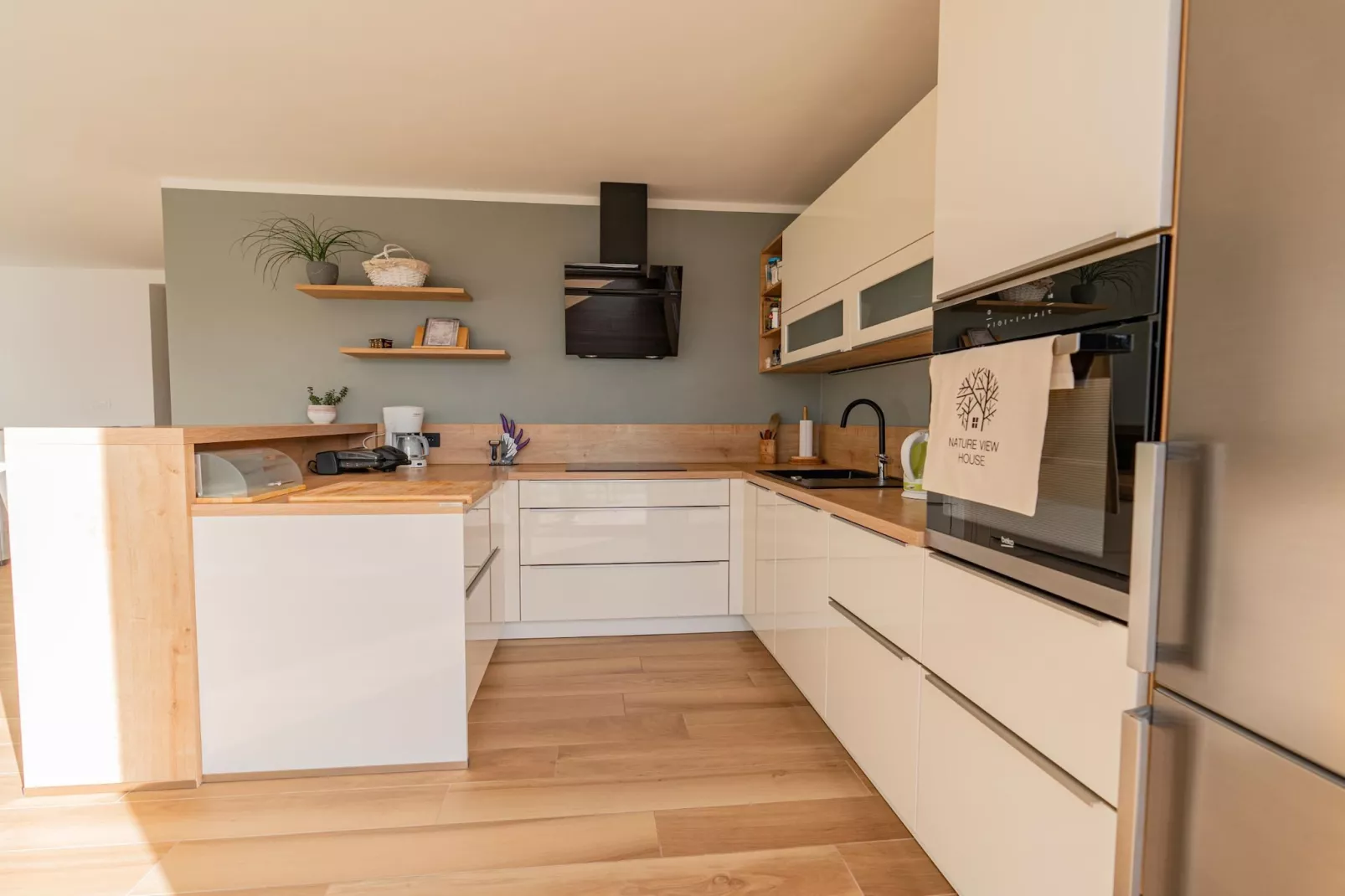 Peaceful Oasis in Nature Holiday Home with Terrace and Sauna - Three Bedroom Holiday Home with Terrace and Sauna-Keuken