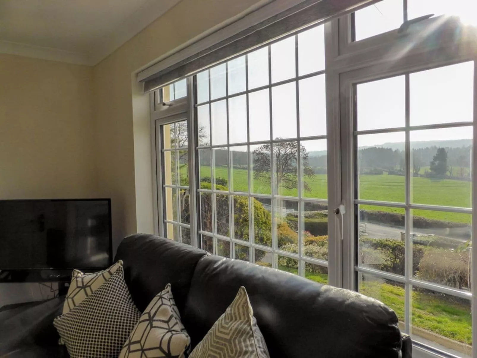 Bolams (TR2) Holiday Home-Binnen