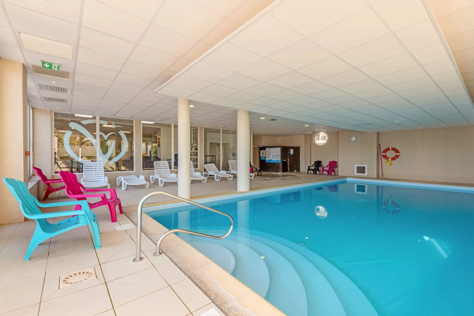 D. de Bertheaume N°214 - 2P5-Zwembad