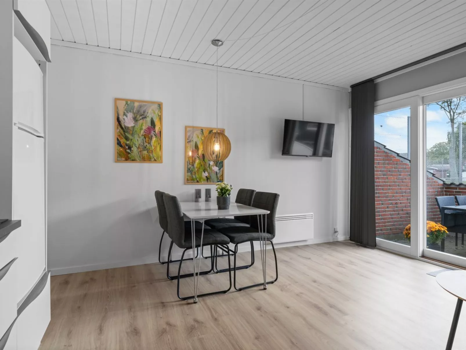 "Asfrid" - 80m from the sea-Binnen