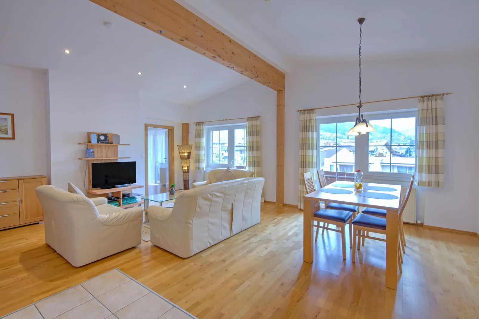 Vicky Apartment Top 11 - Woonkamer