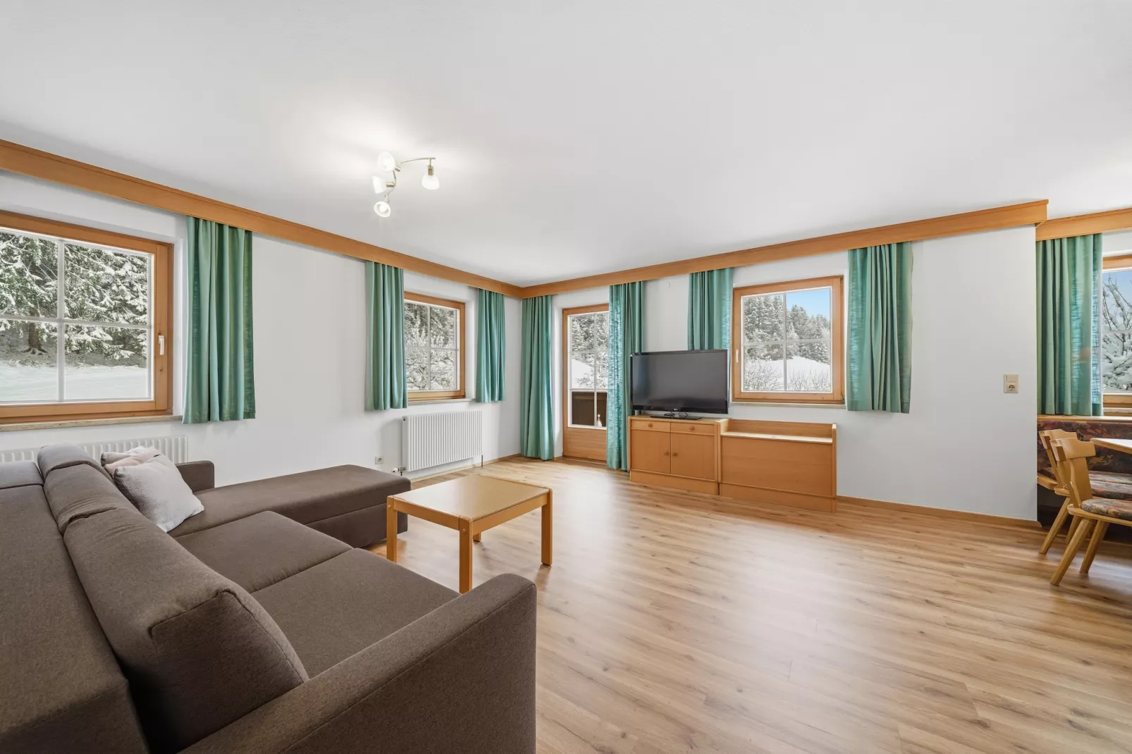 Apartment "Schattberg"-Woonkamer