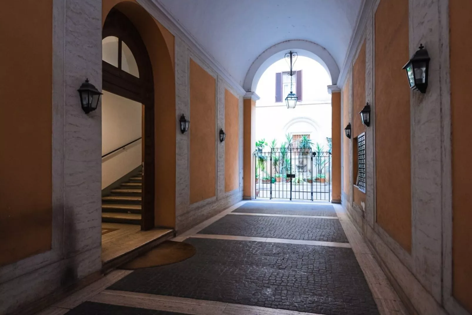 La Magnolia-Hal-ontvangst