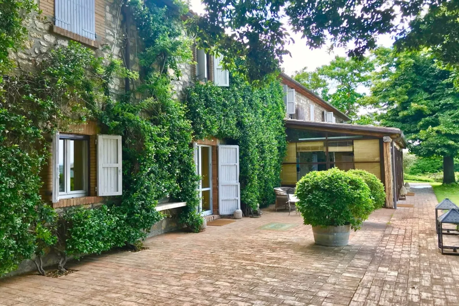 Villa Vinarte-Buitenkant zomer