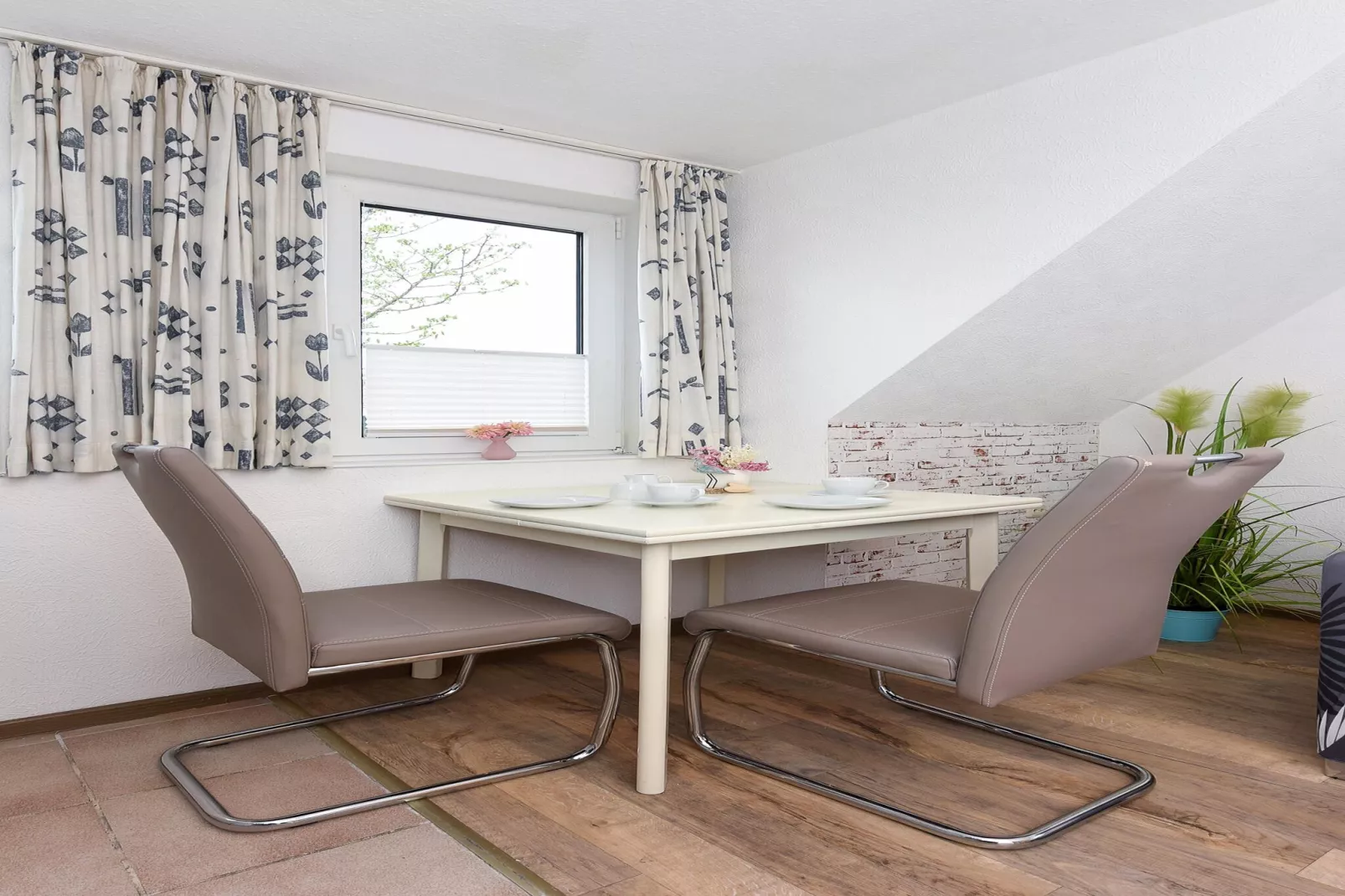 Haus am Kajedeich Krabbe-Eetkamer