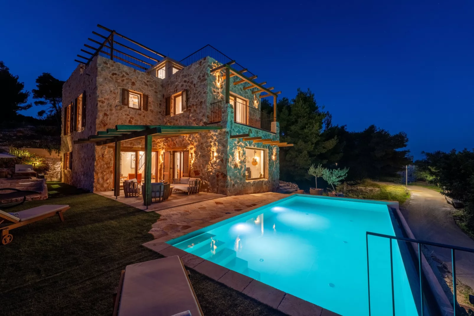 Authentic Villa Fisola-Buitenkant zomer