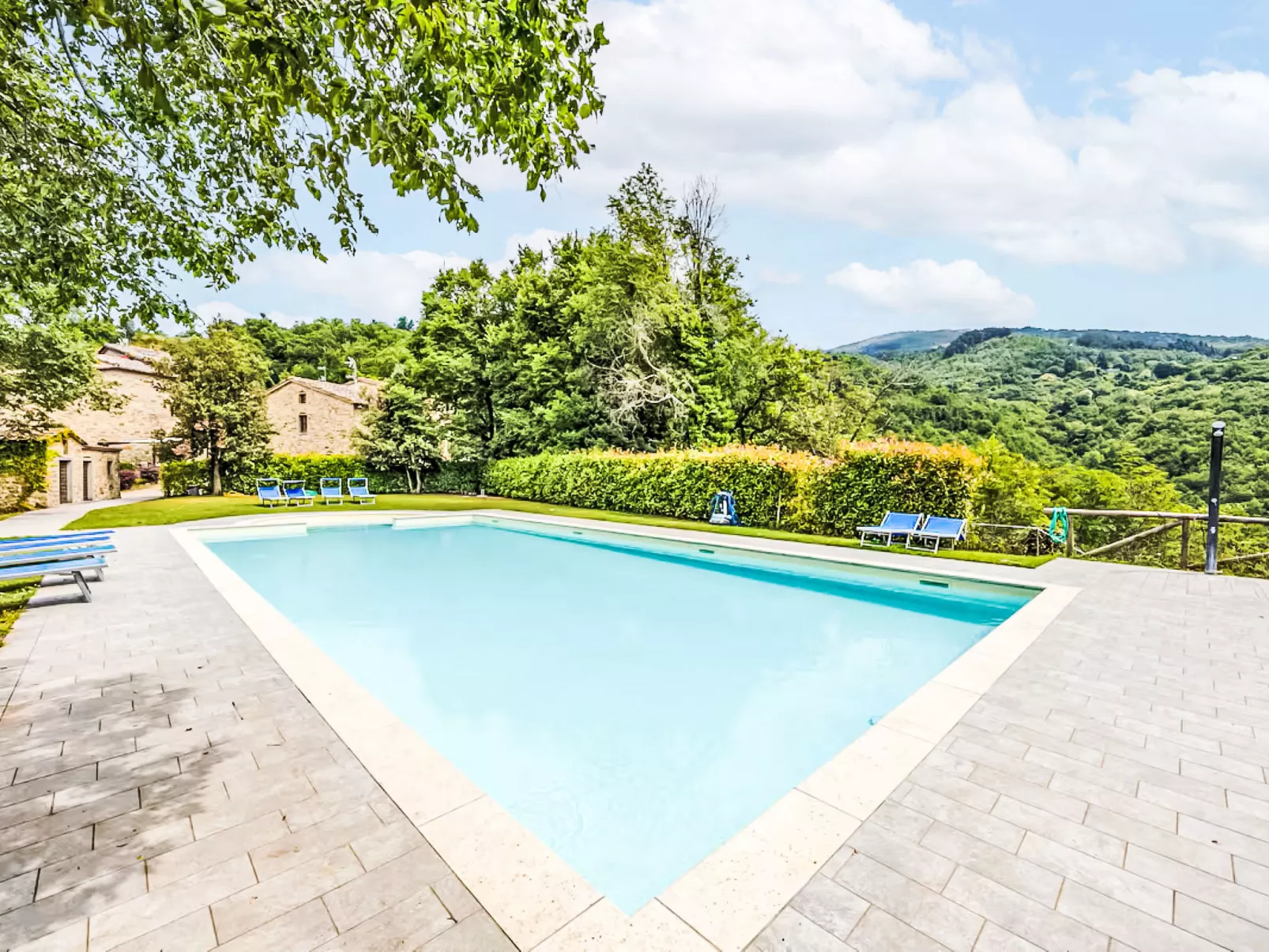 Il Frassino del Borgo di Ghiora-Buiten