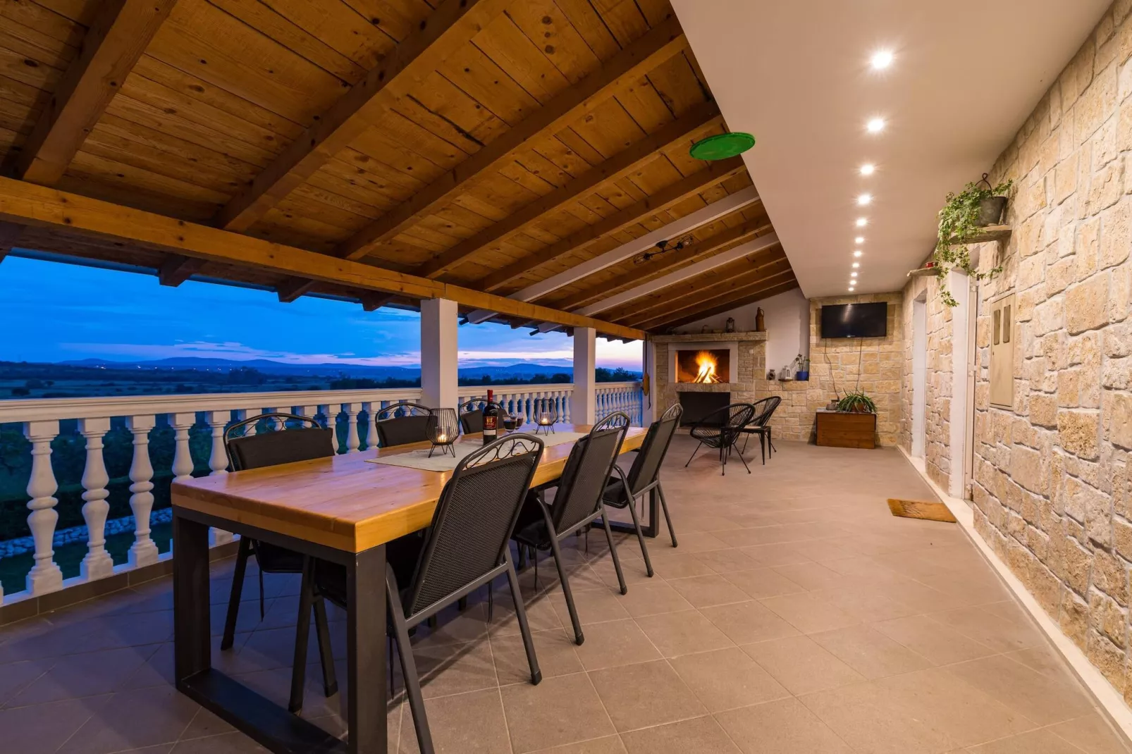 Holiday home Agro Casa-Terrasbalkon