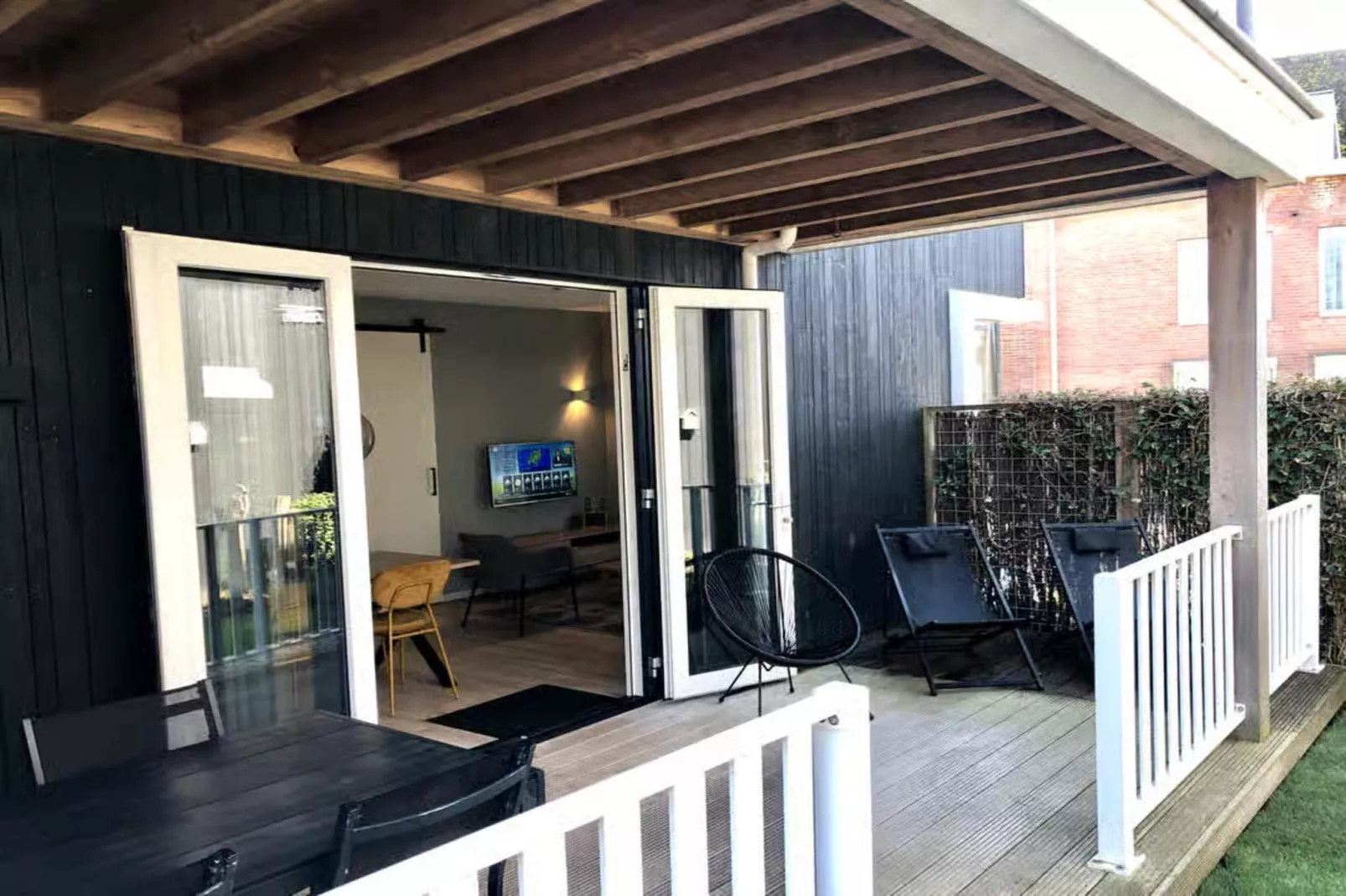 Plein 40 Lodge 17-Hal-ontvangst