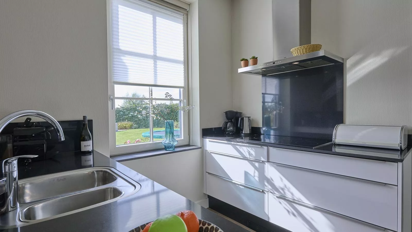 SeaLuxe Residence 27C-Keuken