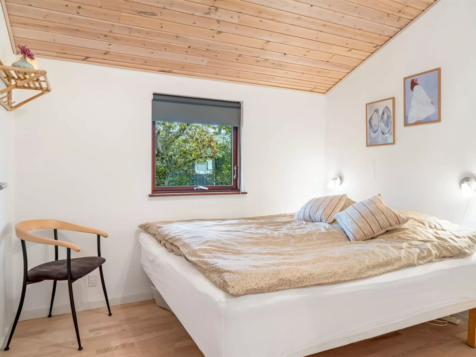 "Jaane" - 250m to the fjord-Binnen