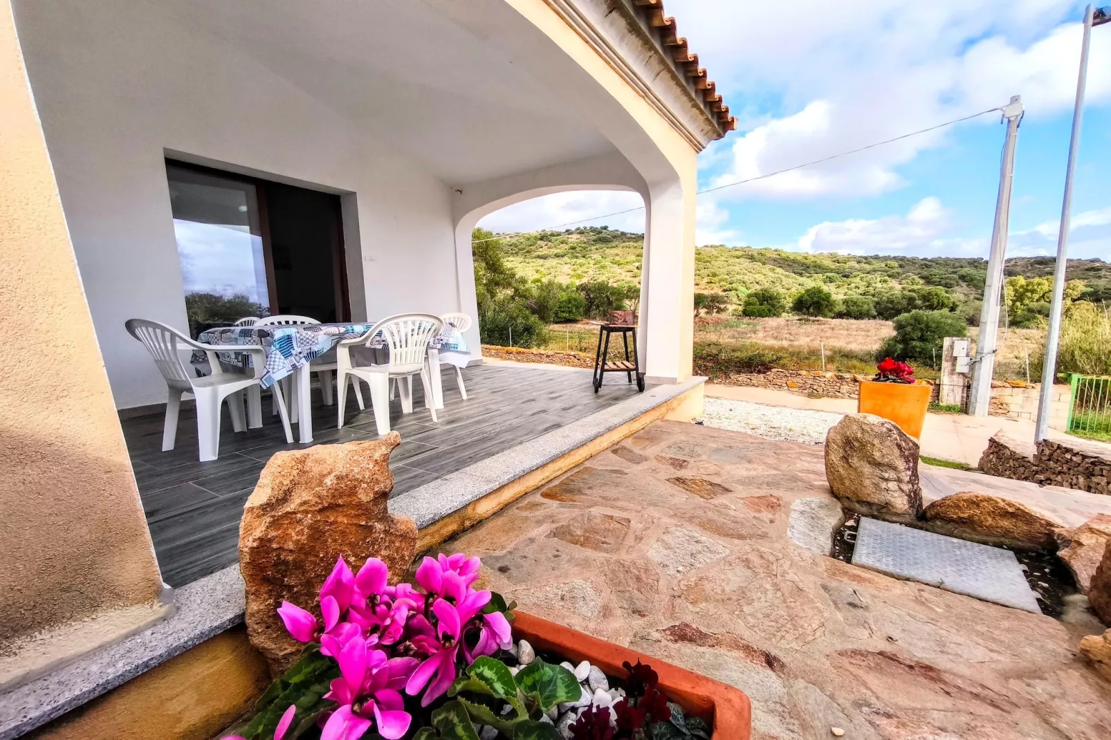 Le Villette di San Gavino PT2-Buitenkant zomer