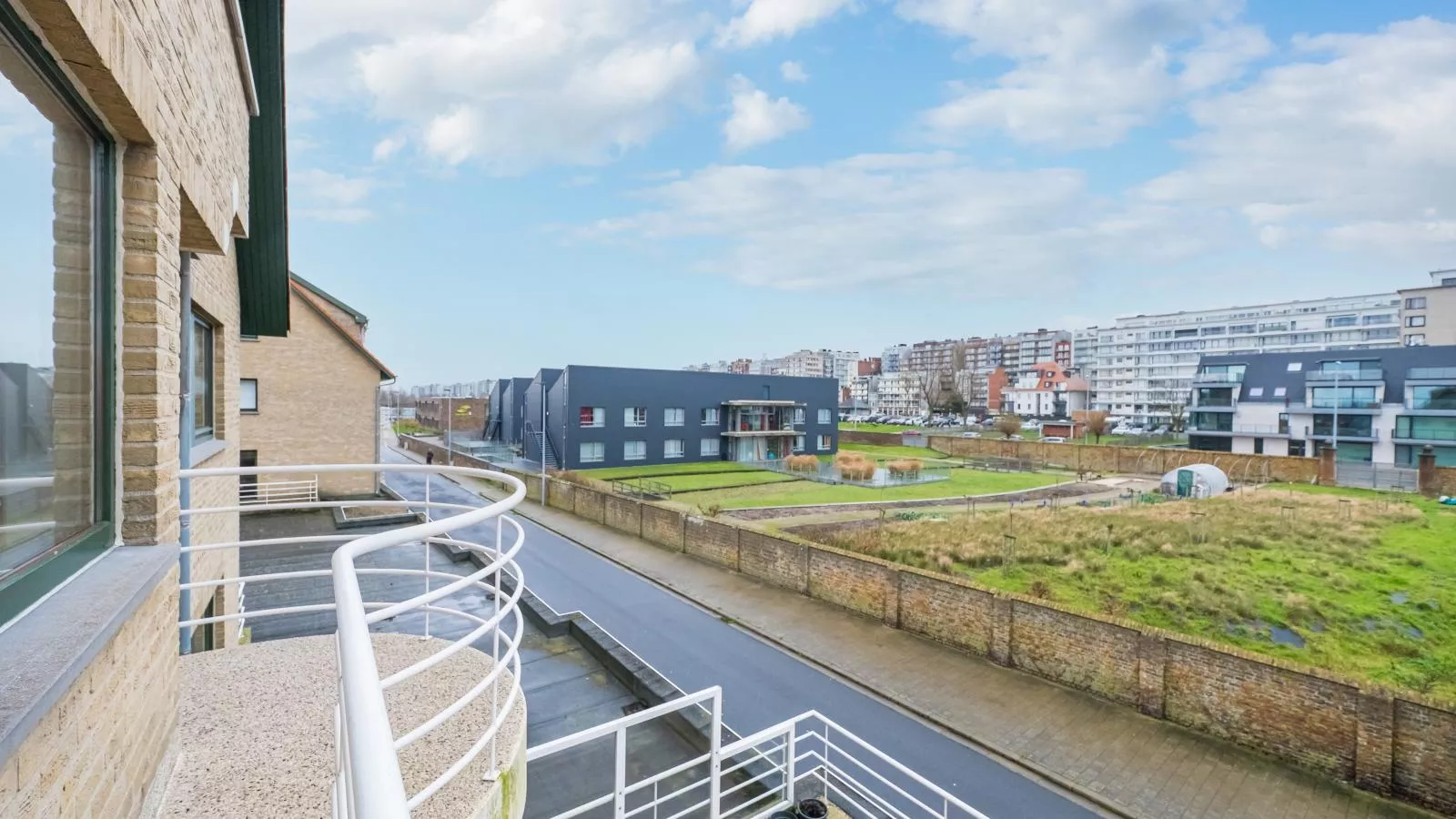 Duindal I - 0201 + box K6-Uitzicht