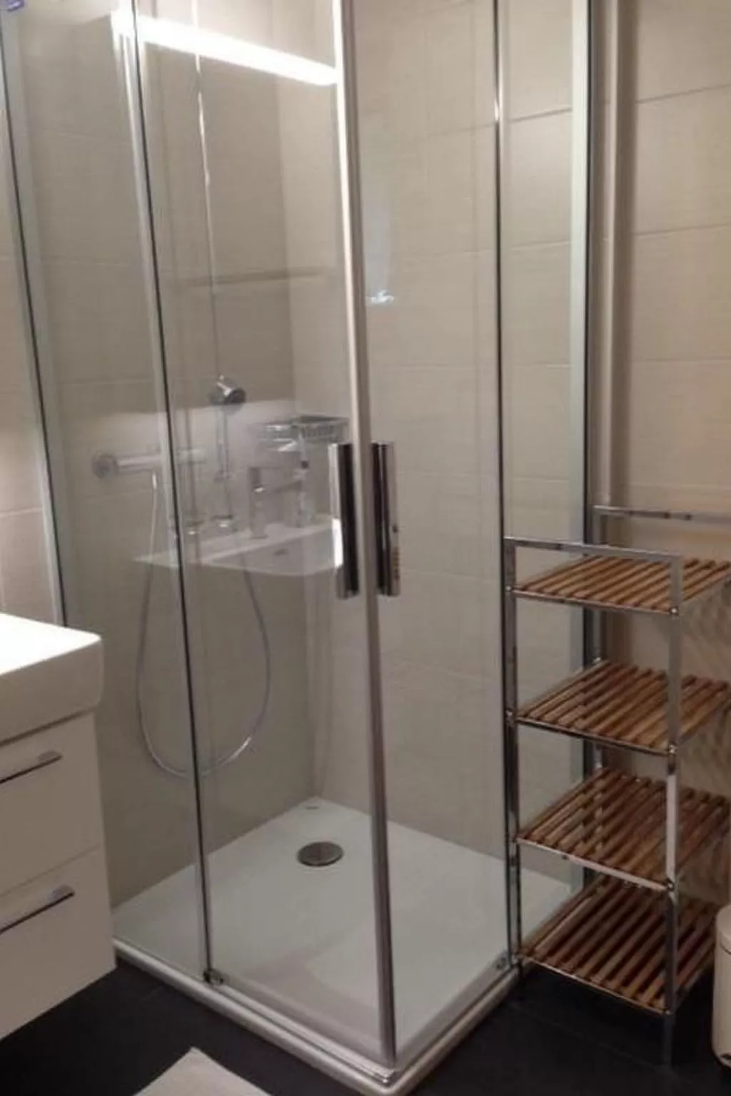 Nicole 1-Image-tags.info