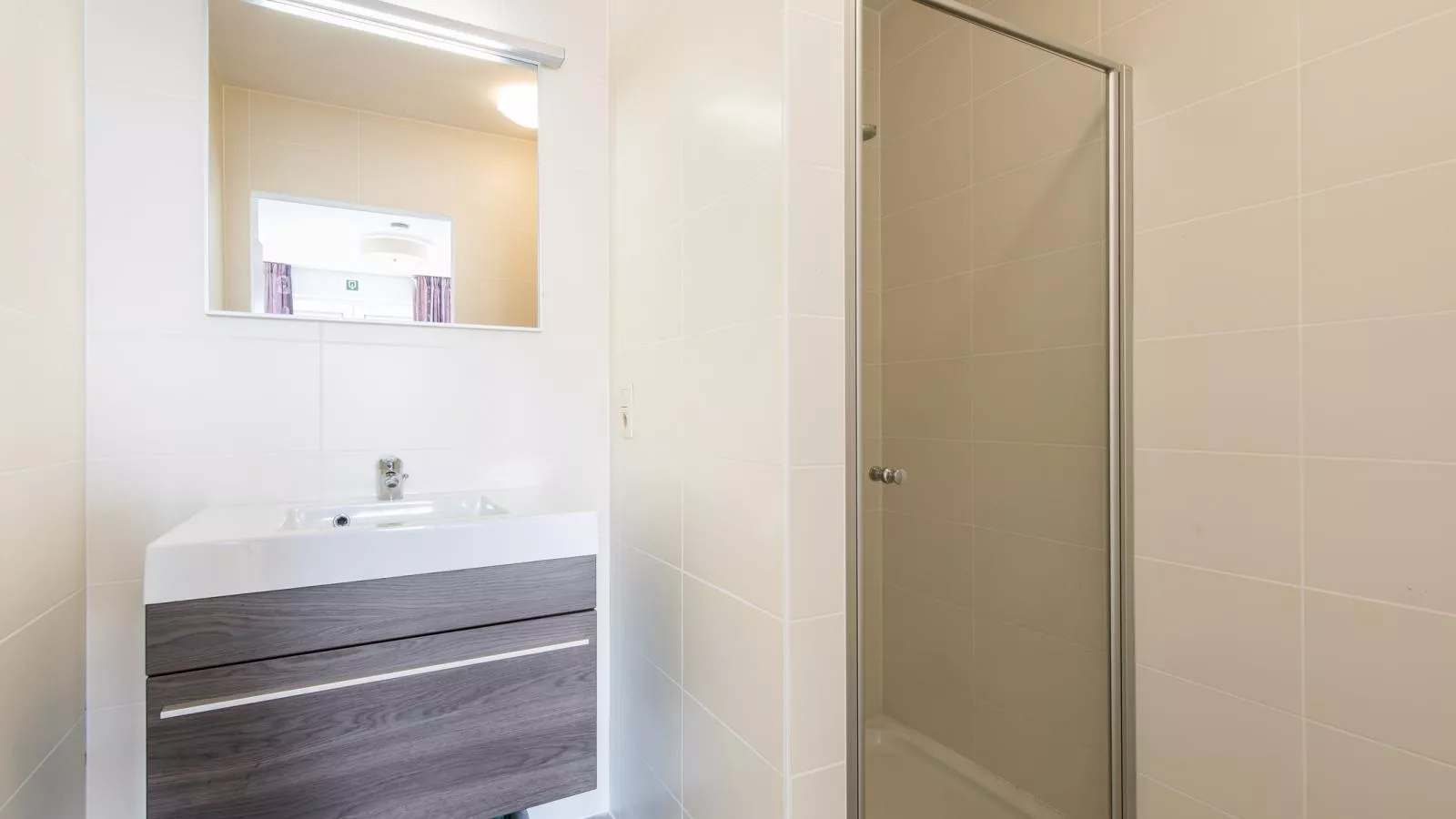 Ter Duinen - 0601-Badkamer