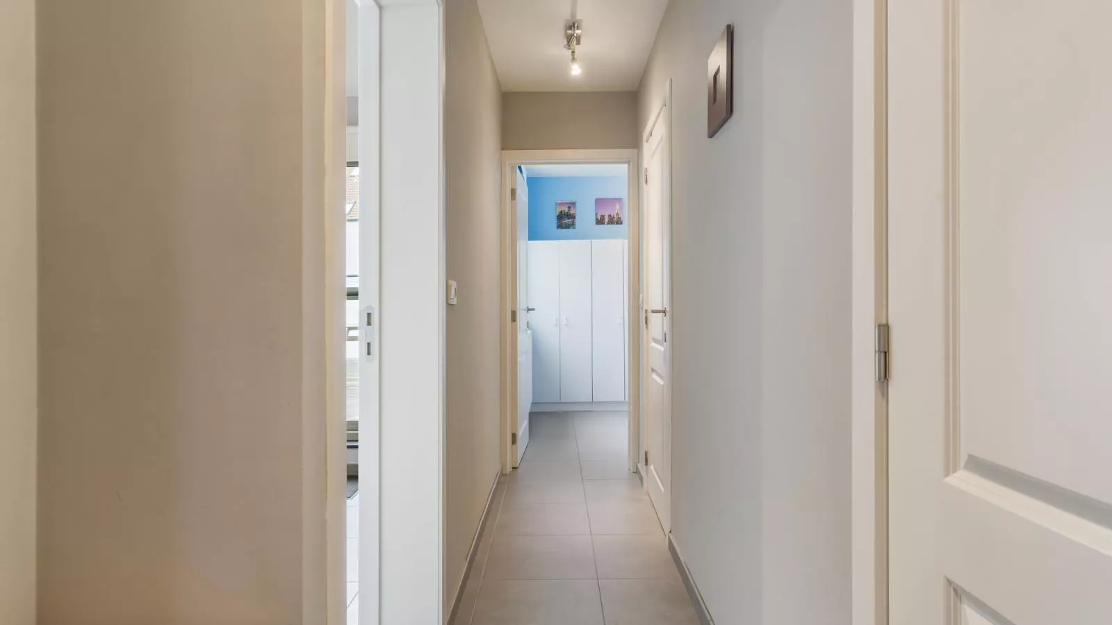 Prinsenlaan  - VER1-Hal-ontvangst