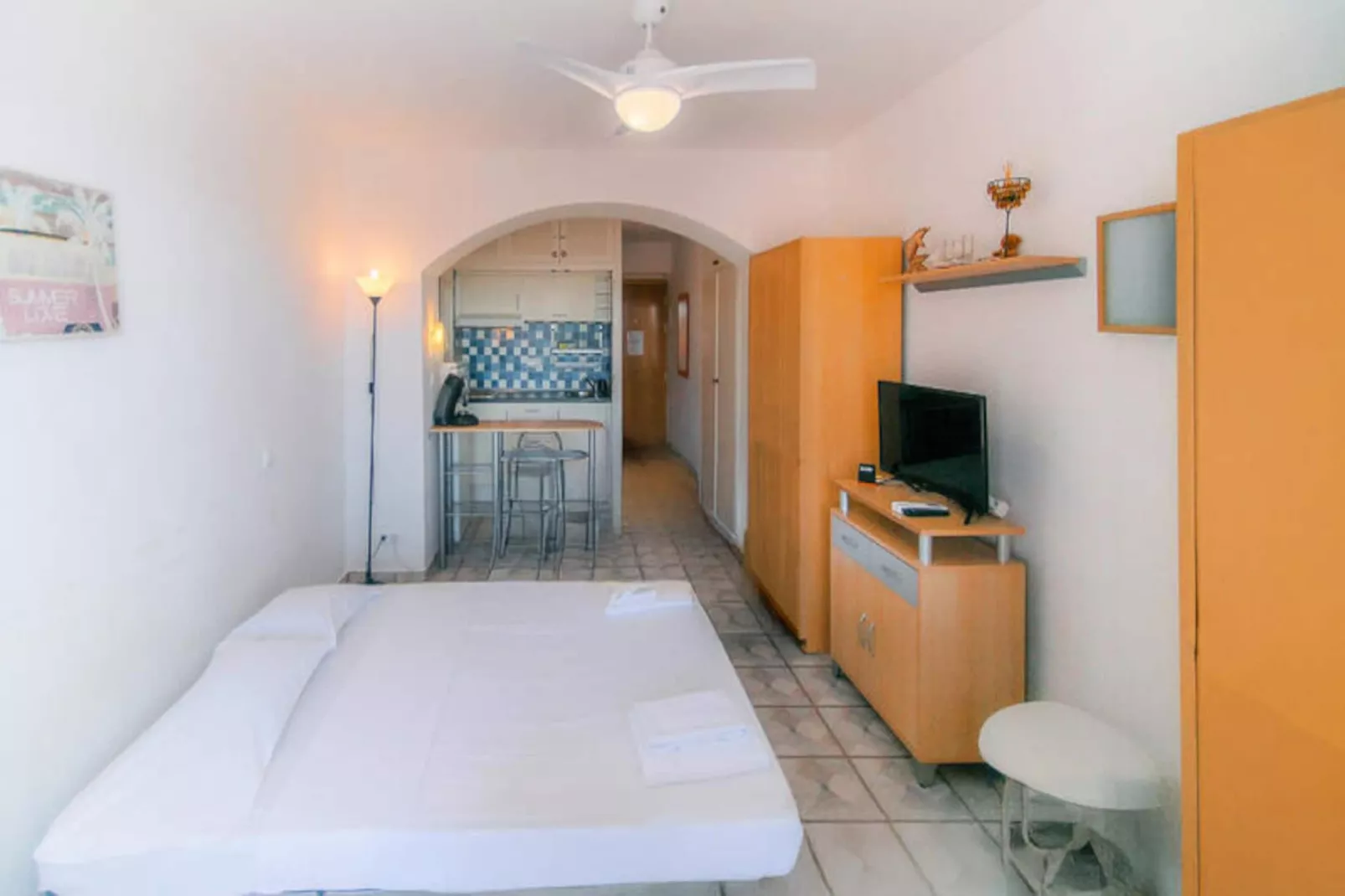 Studio à Roses-Niet-getagd