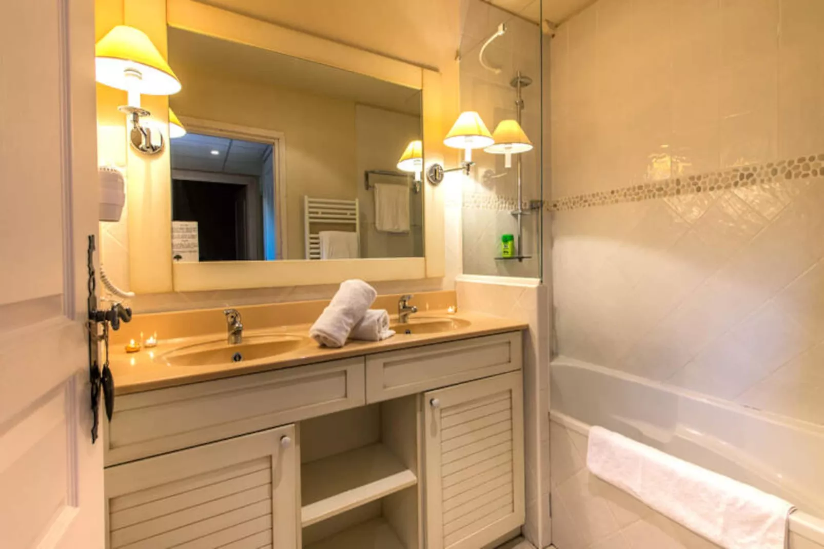 Appartements à Duingt-Niet-getagd