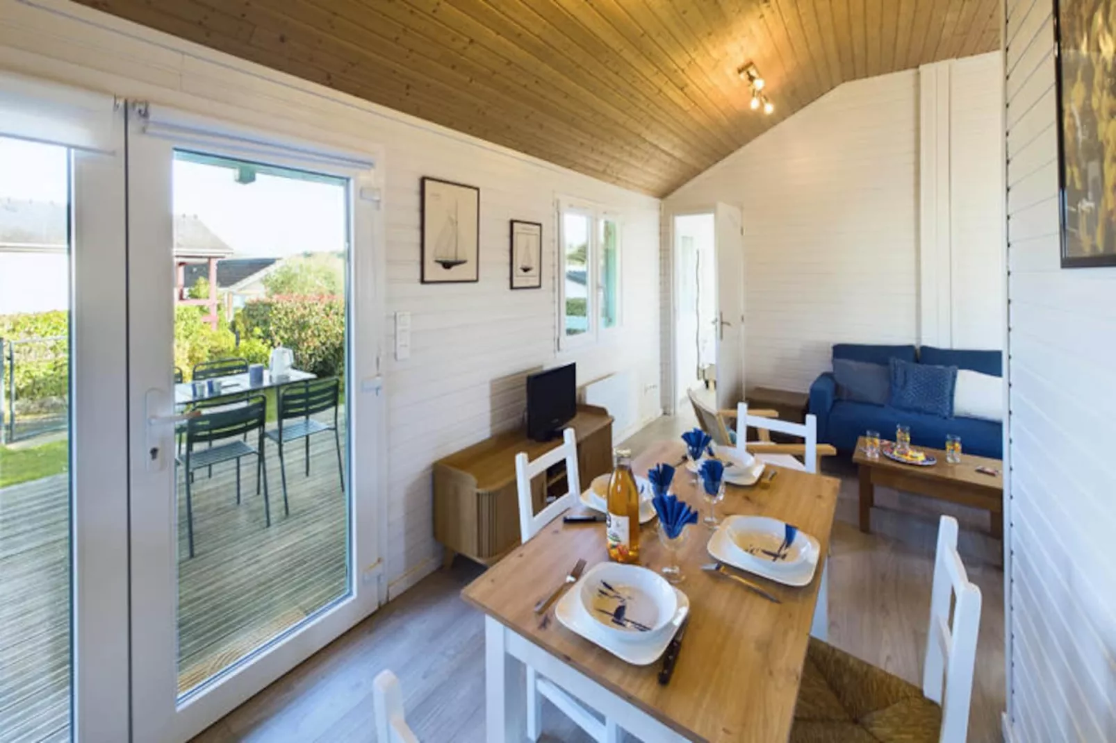 Mobil Home - Bungalow - Cottage à Pont l'Abbé-Niet-getagd