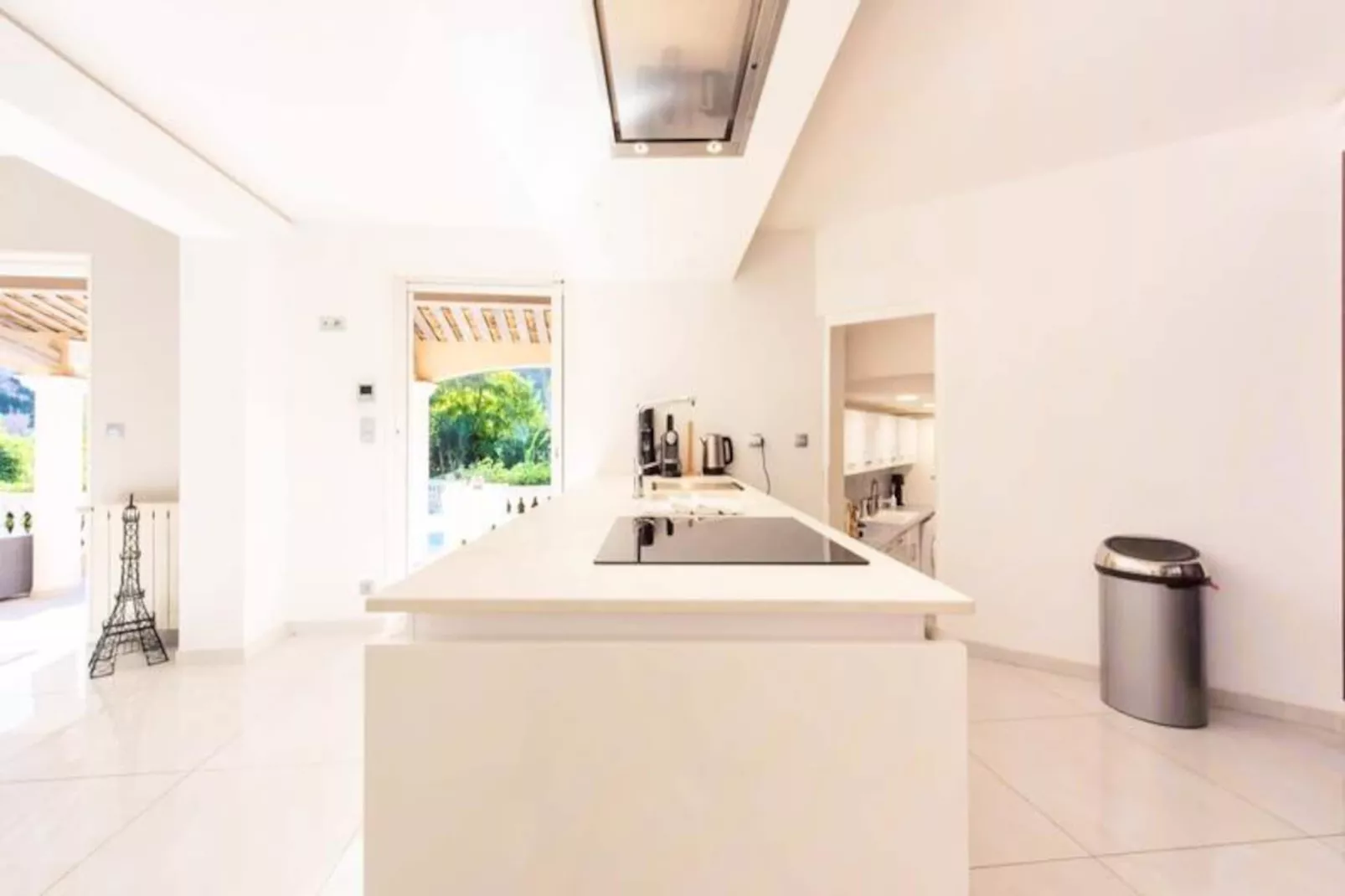 Résidence Villa 330m2, 6 Chambres, Piscine Chauff&eacute;e Jacuzzi-Niet-getagd