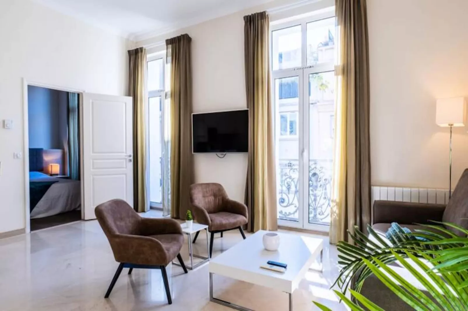 Résidence 3 Pièces Rue D’antibes à Deux Pas Du Palais Des Festivals-Niet-getagd