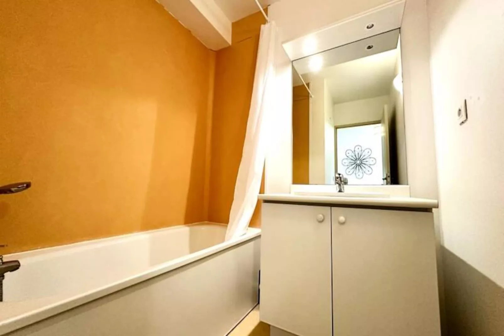 Résidence Les Na&iuml;ades E21 - 2 Chambres Pour 5 Personnes !-Niet-getagd