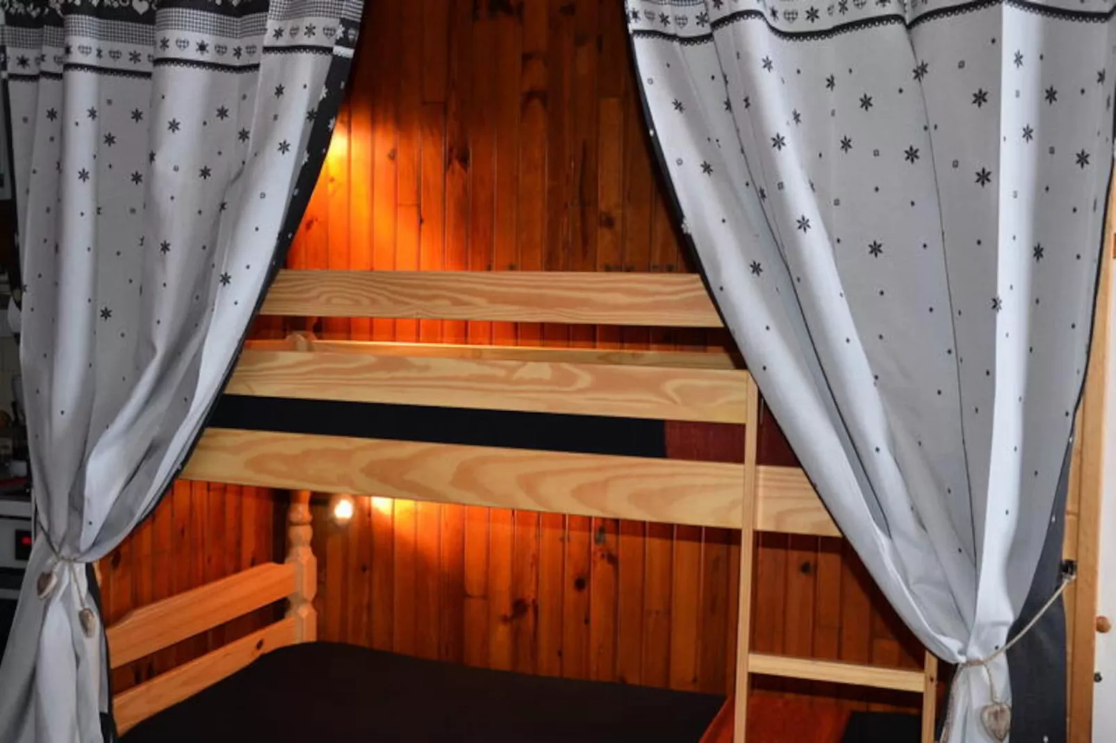 Résidence Royal Neige-Niet-getagd