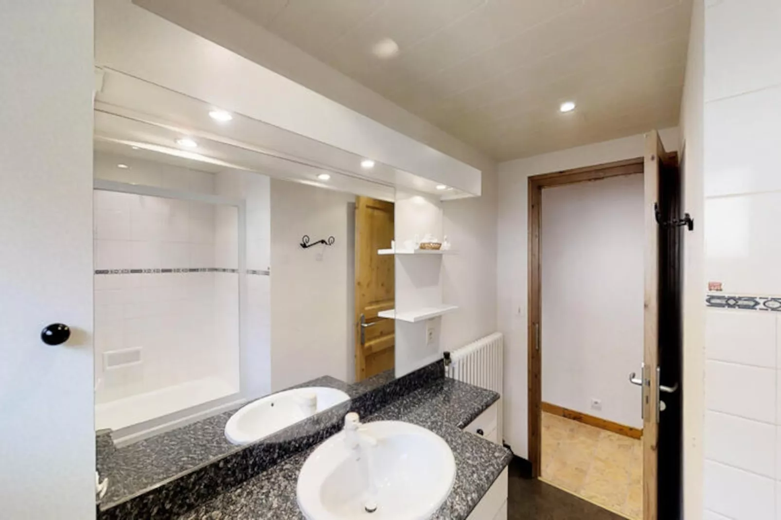 Résidence Villard-Niet-getagd