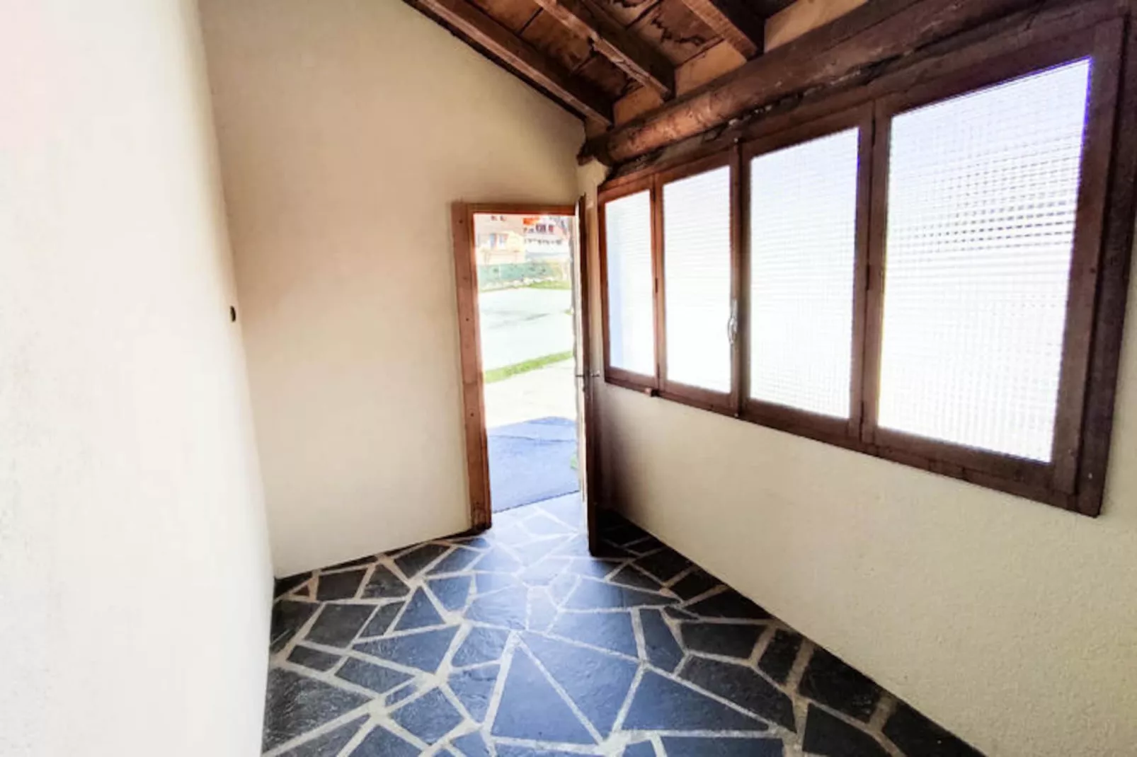 Résidence Touvière N°4 - Niet-getagd