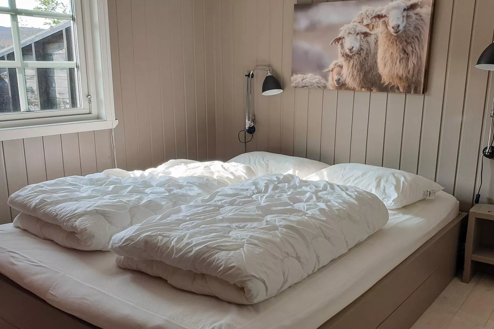 PANORAMAVEI HYTTENR 594 BORTELID-Binnen