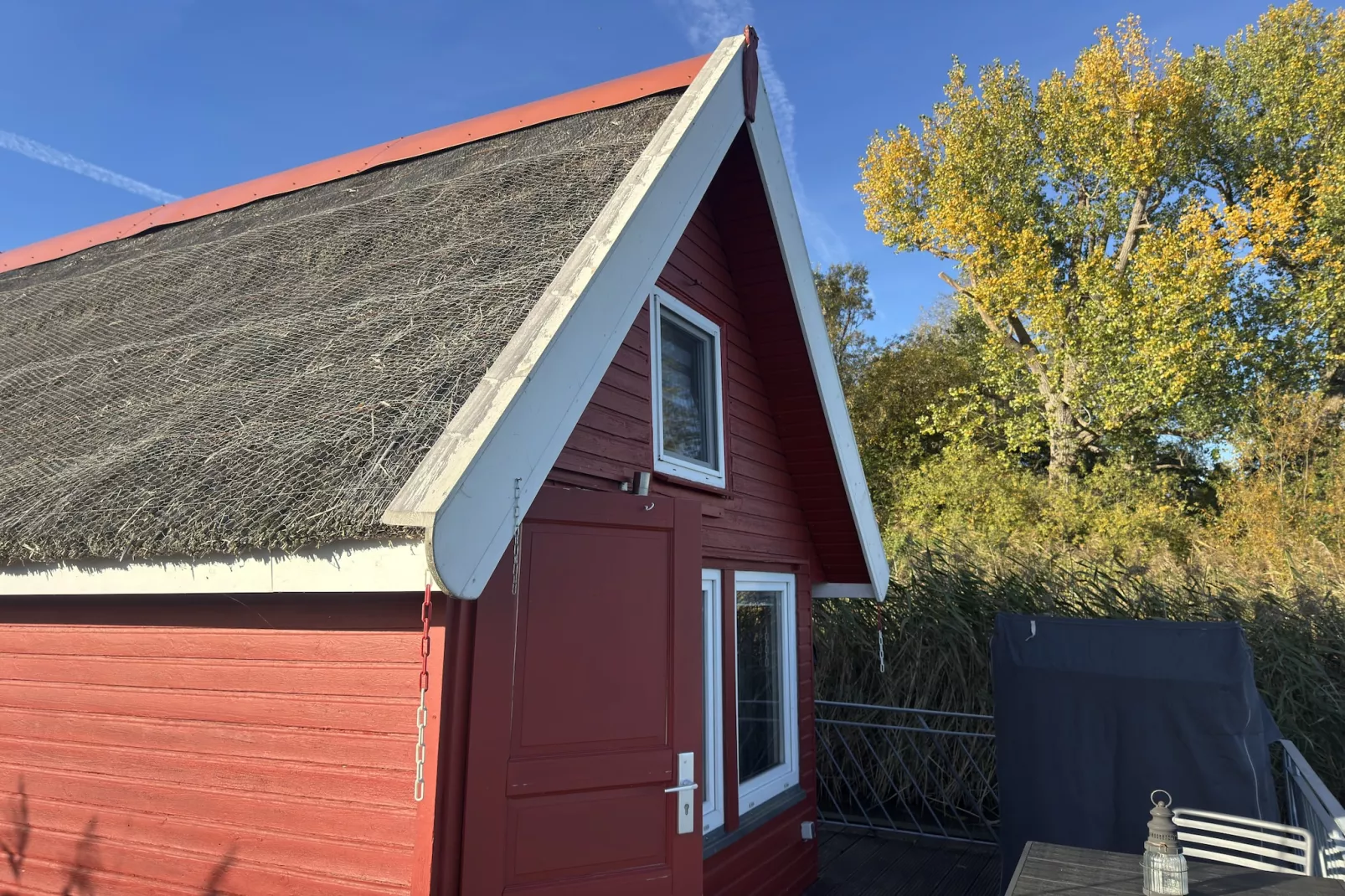 Bootshaus direkt am See mit eigenem Steg