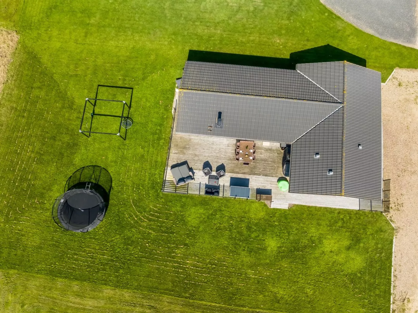 "Ginia" - 150m to the fjord-Buiten