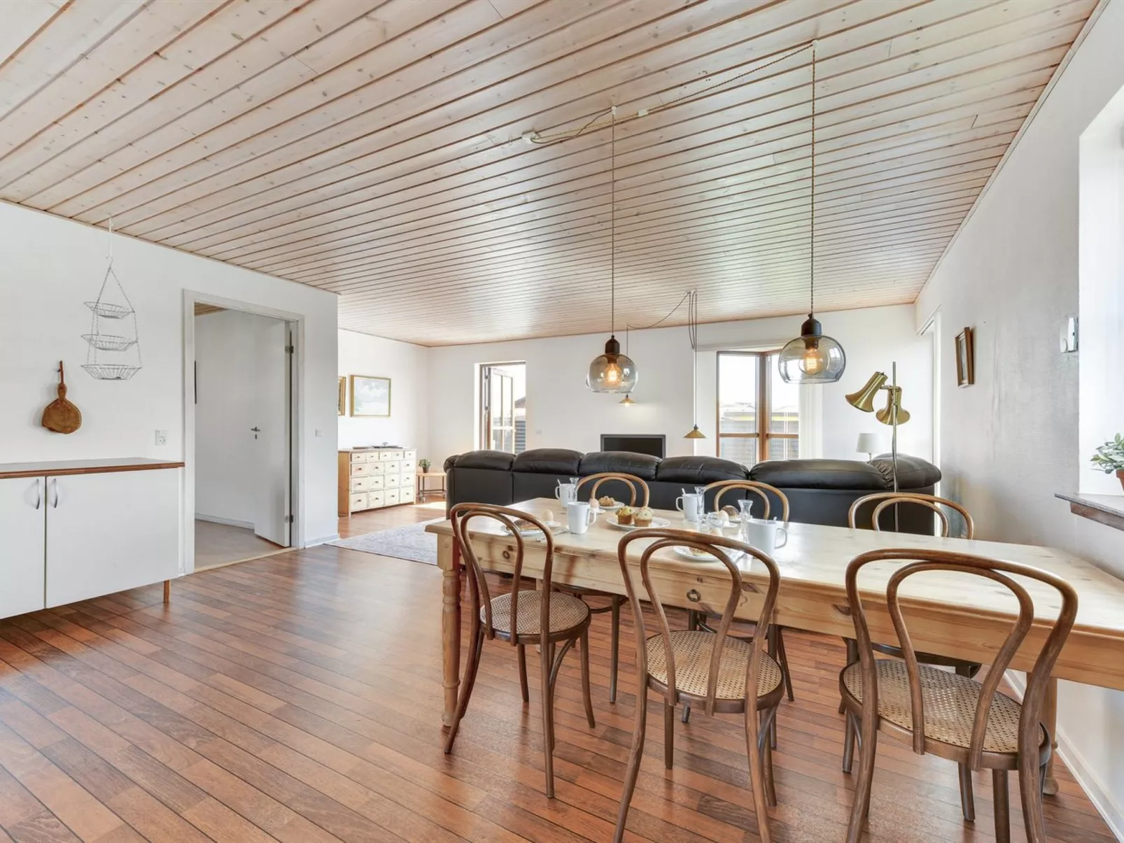 "Ottmar" -  from the sea-Binnen