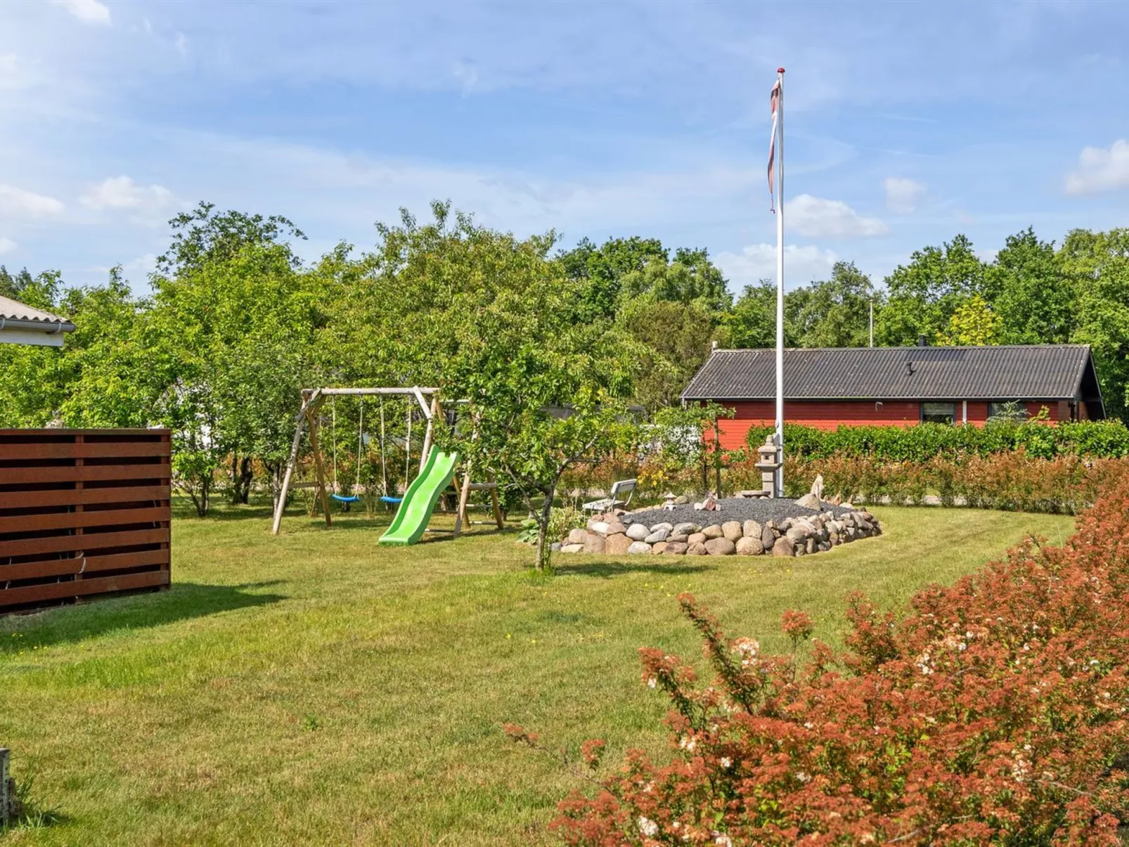 "Mina" - 1.4km from the sea-Buiten