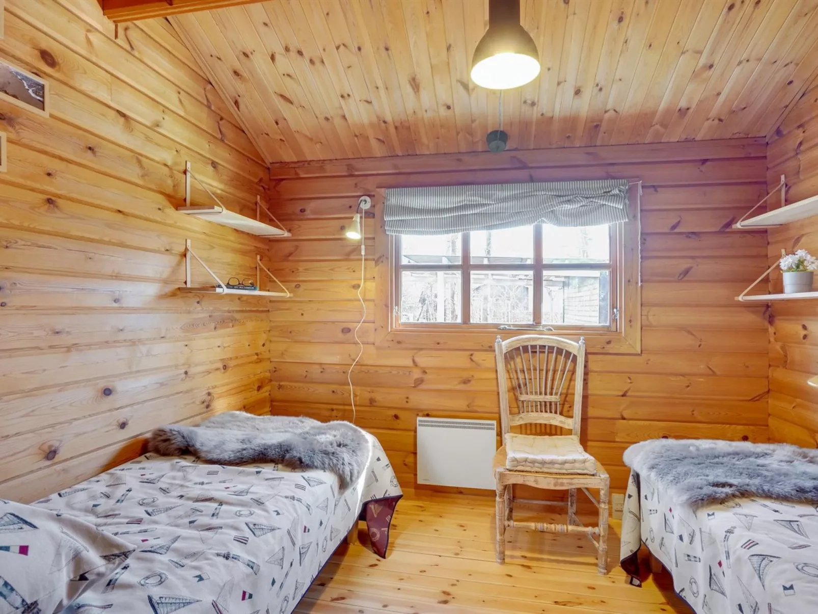 "Freyja" - 800m from the sea-Binnen