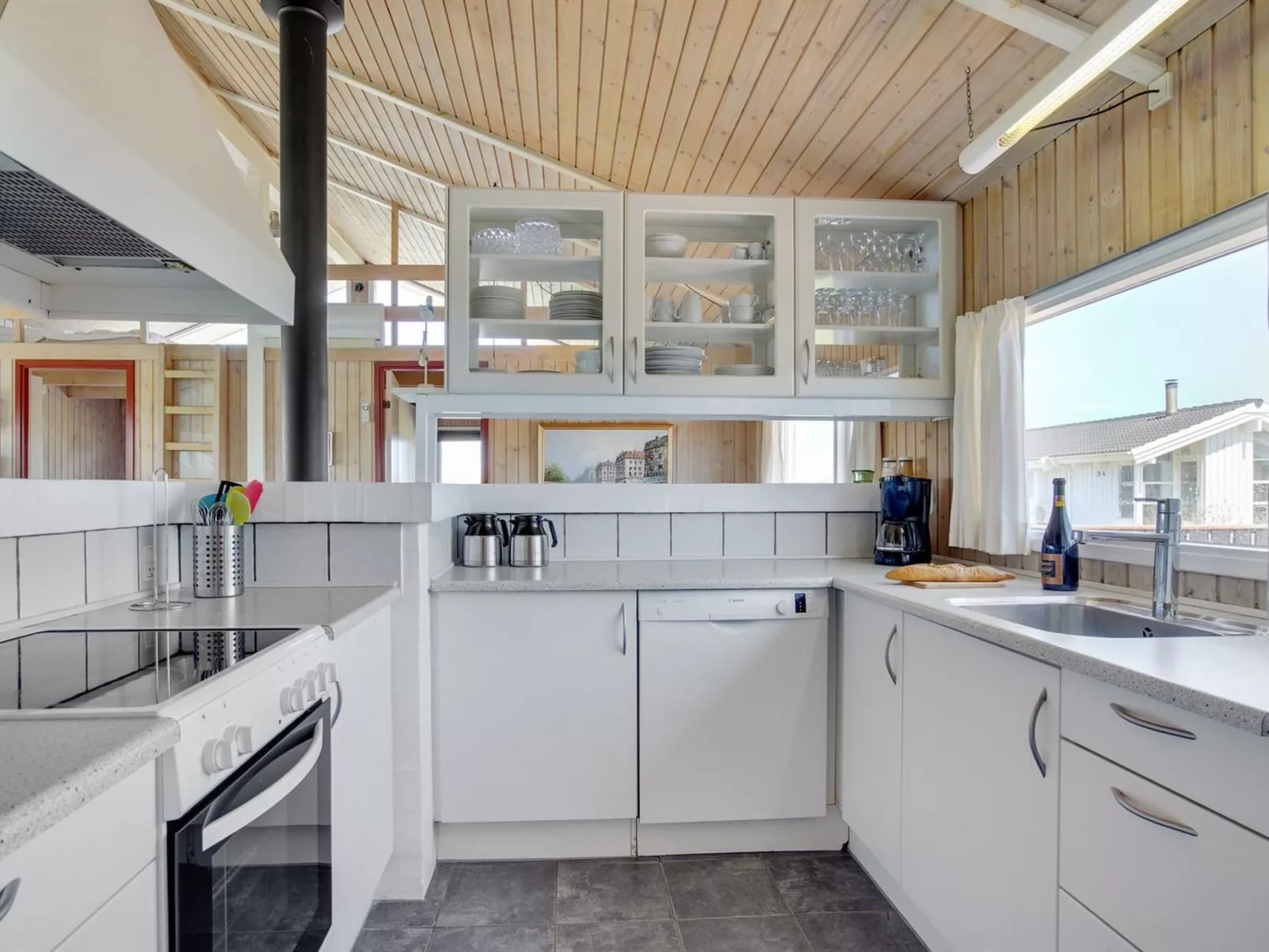 "Hermund" - 110m from the sea-Binnen