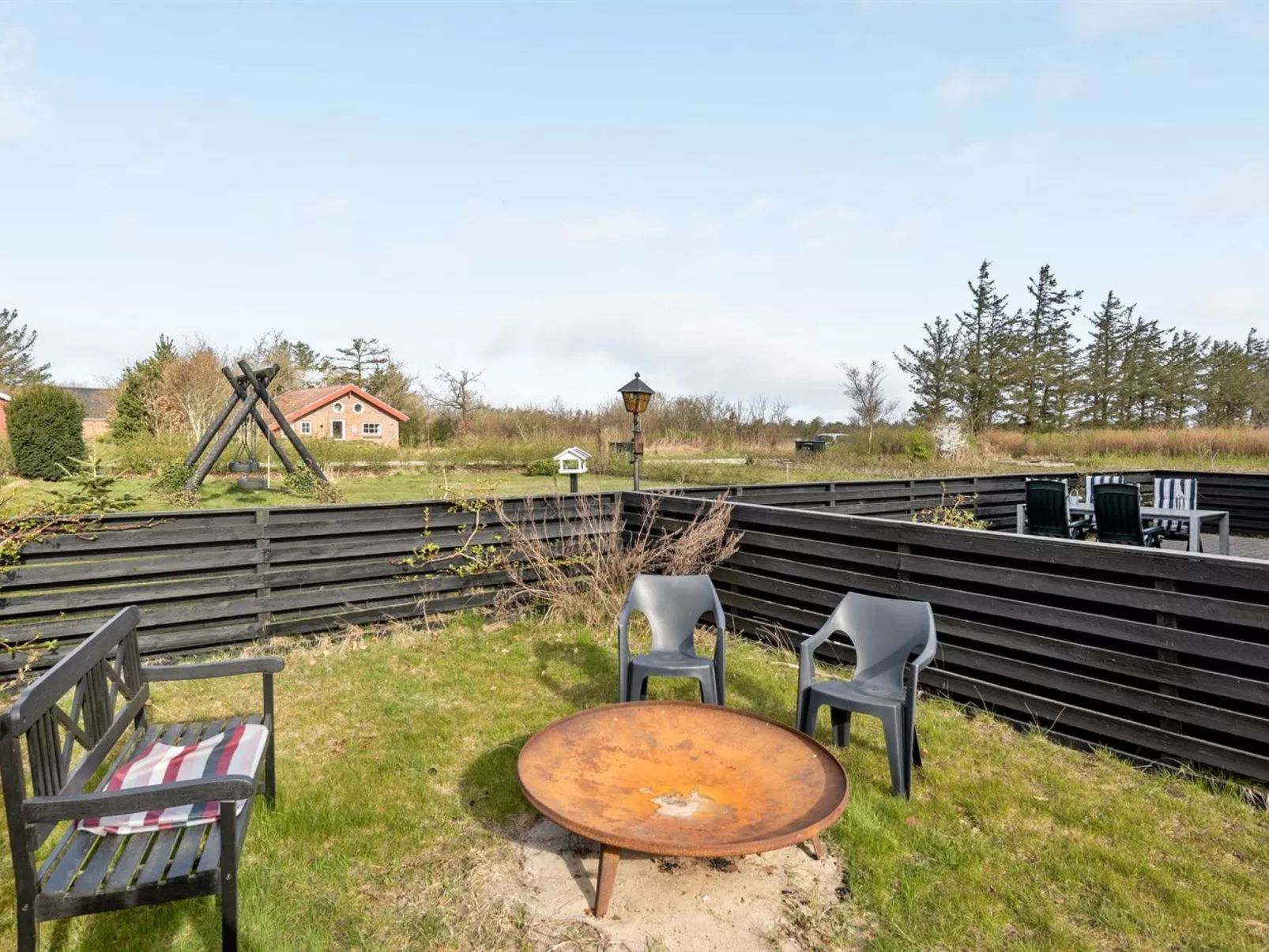 "Gizella" - 850m to the fjord-Buiten