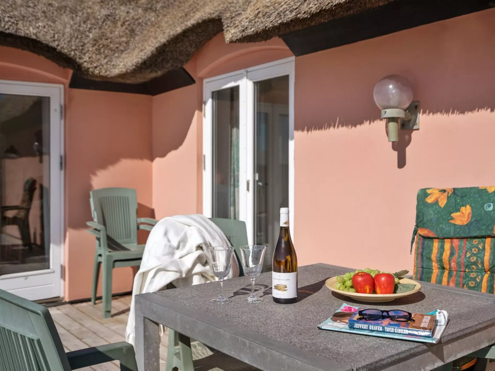 "Tabea" - 150m from the sea-Buiten