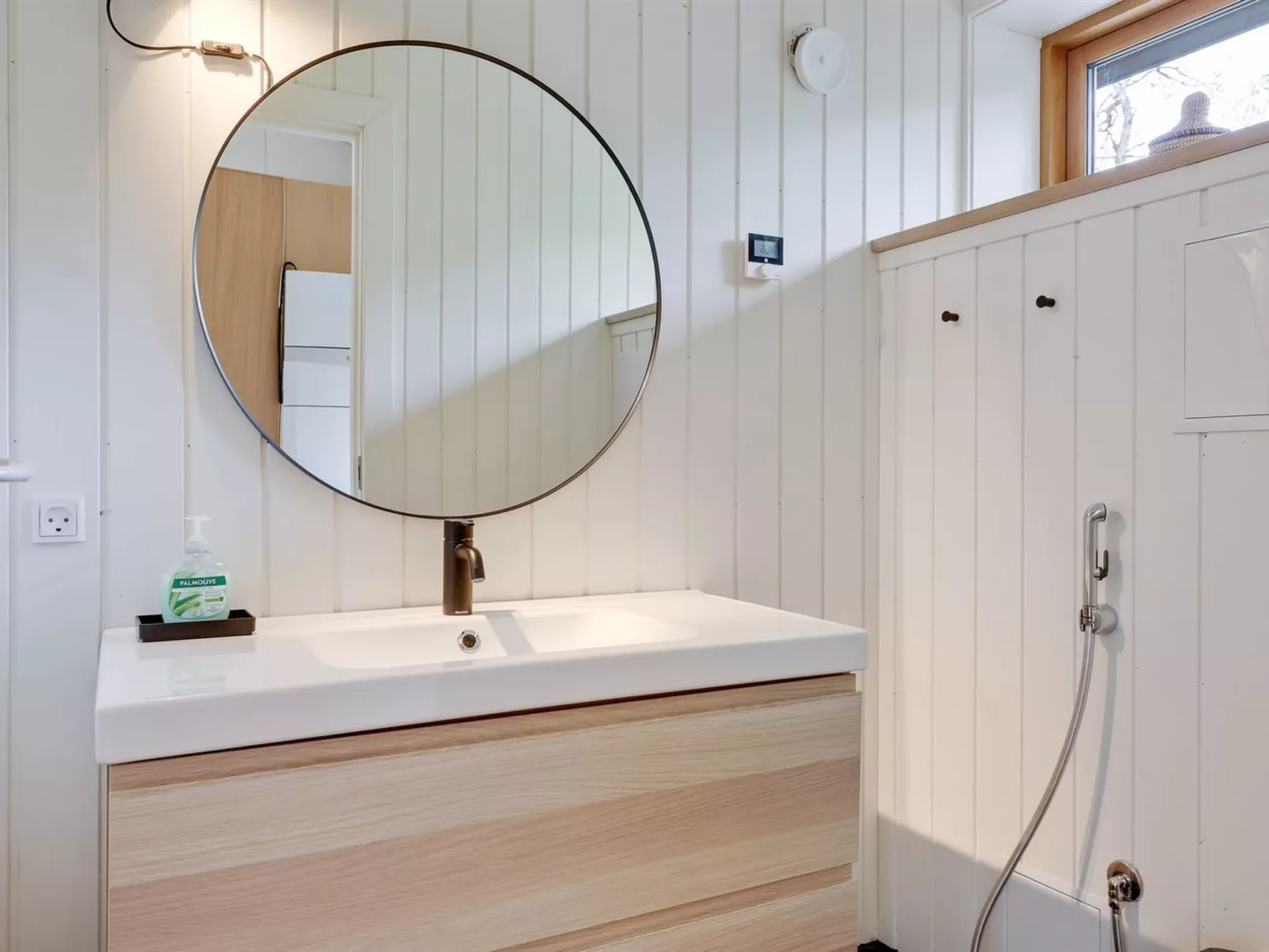 "Nuka" - 800m from the sea-Binnen