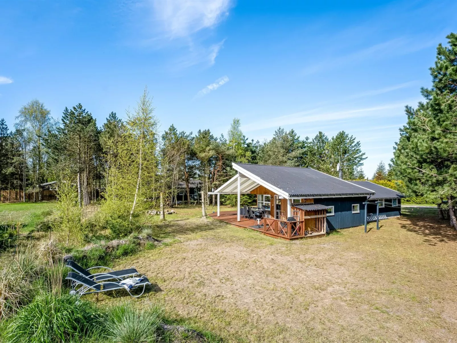 "Akseli" - 800m from the sea-Buiten