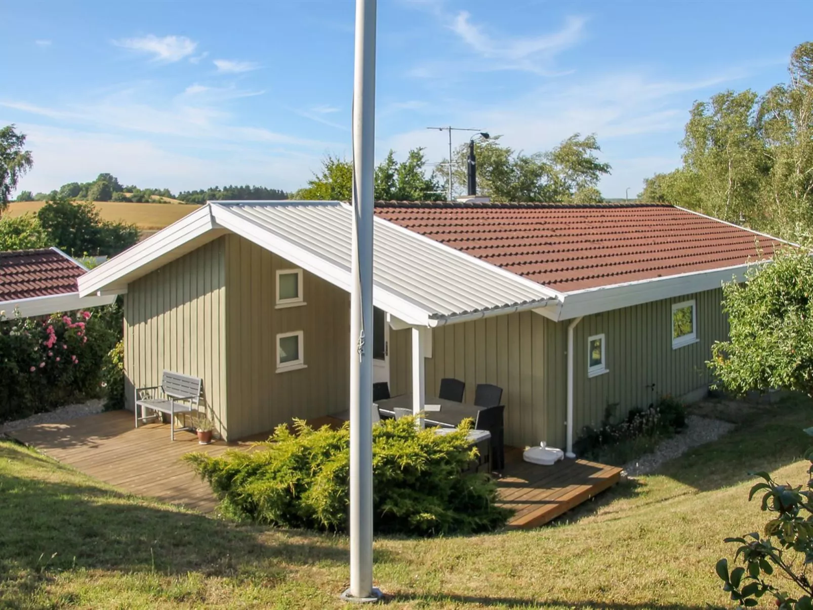 "Roel" - 500m from the sea-Buiten