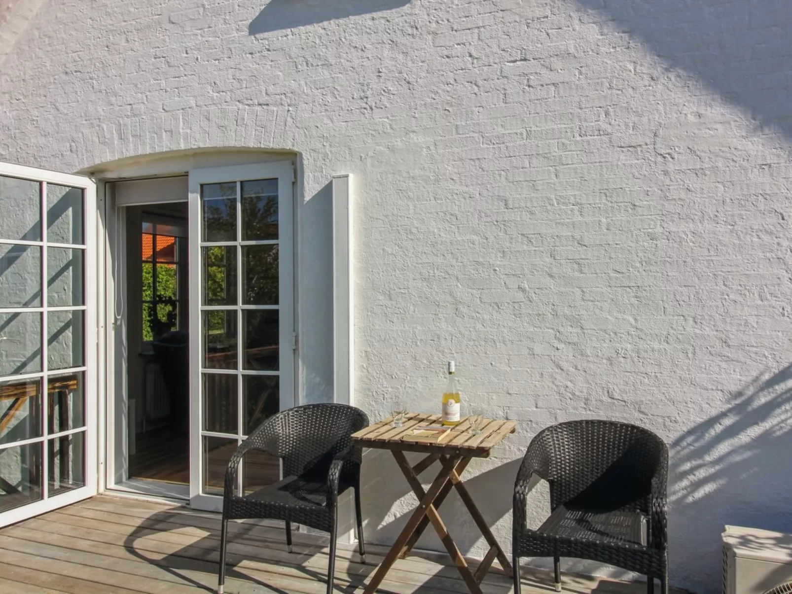 "Fraþulf" - 6km from the sea-Buiten